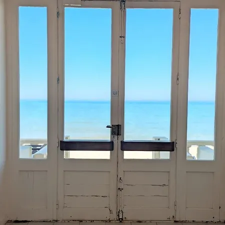 Les Pieds Dans Le Sable דירה וילר-סור-מר